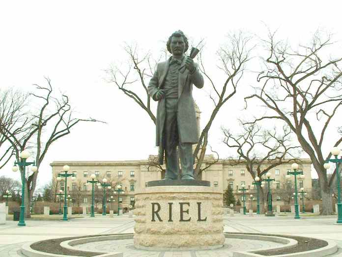 Louis_Riel_Statue.jpg